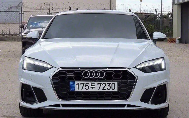 인천대형차중고 A5 (F5) 40 TFSI 콰트로 프리미엄 스포트백 매물 사진 9 - 2023/09 29,759km